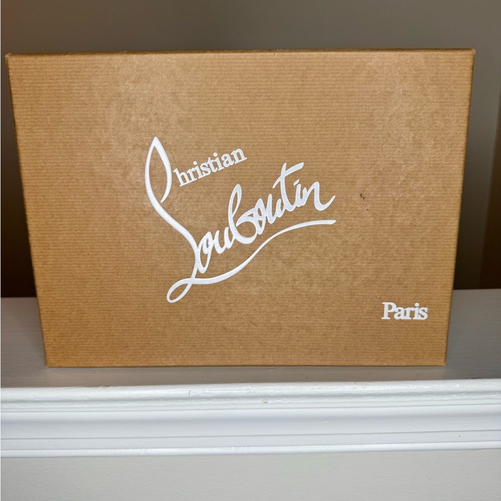 Christian Louboutin So Kate